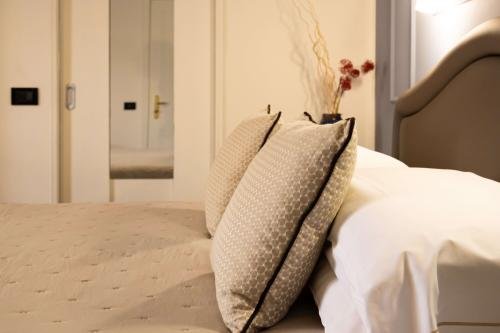 matrimoniale_deluxe_vista_lago_03