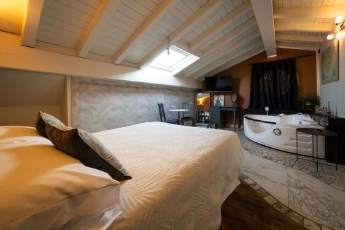 suite_mansarda_florence_garda_hotel_02