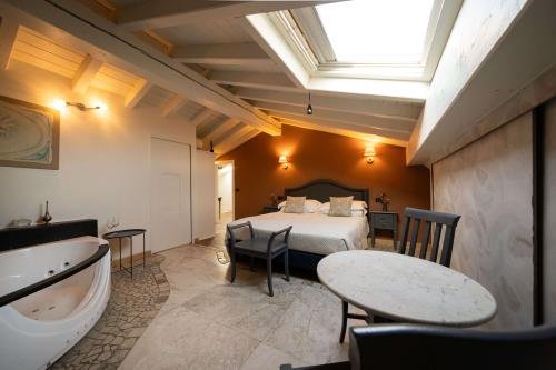 suite_mansarda_florence_garda_hotel_03