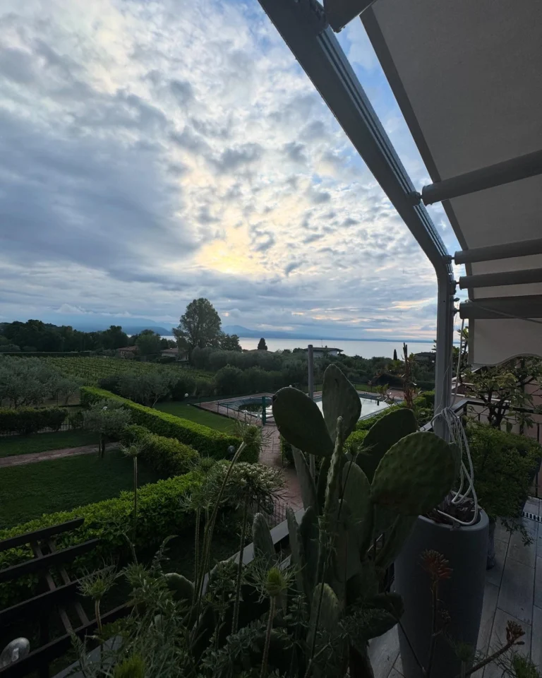 Instagram post from florencegarda. This post is in position 5.